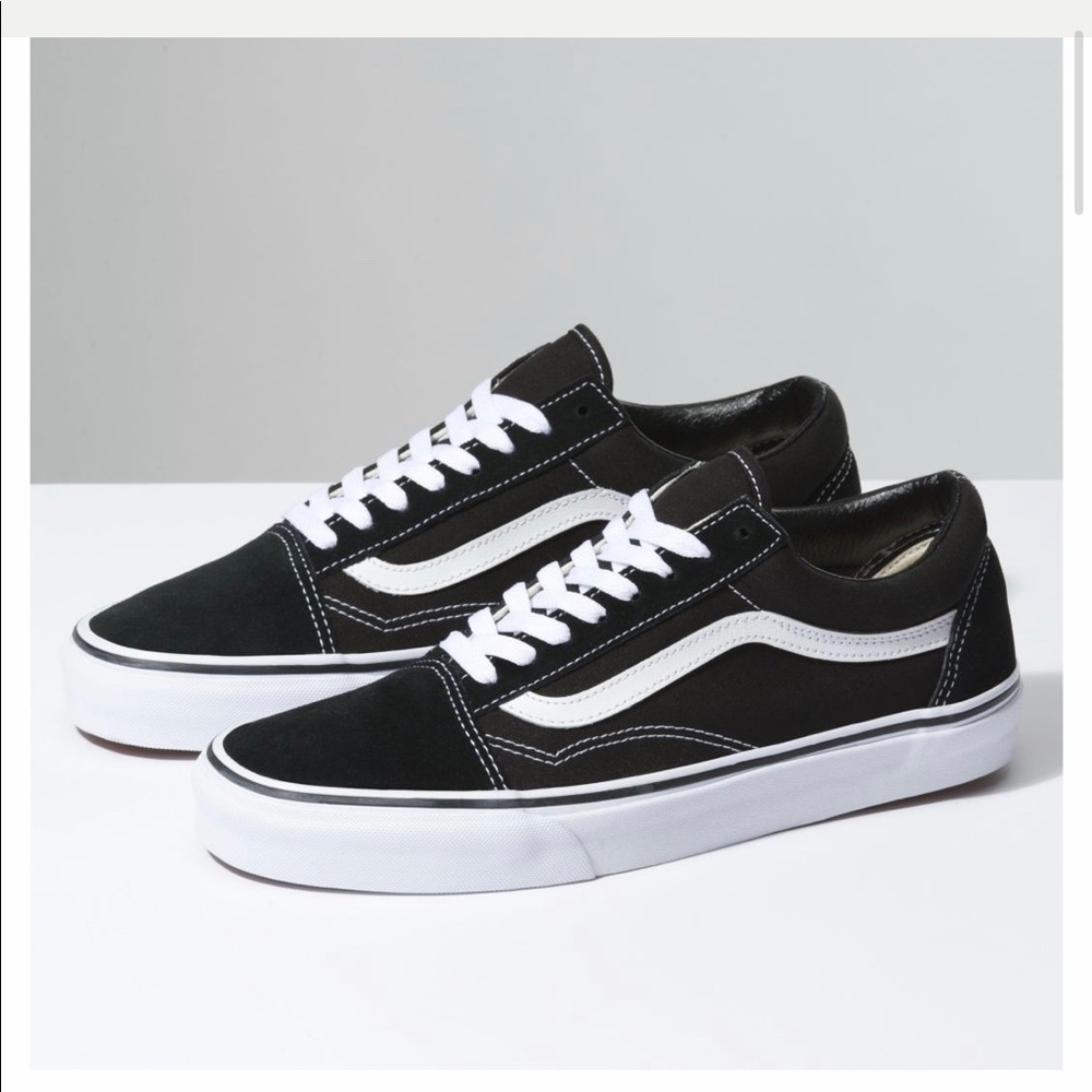 Old Skool black and white vans - Picture 3 of 3